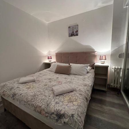 Apartman Omar Stan Na Dan Besplatan Parking Sarajevo Saraievo Exterior foto