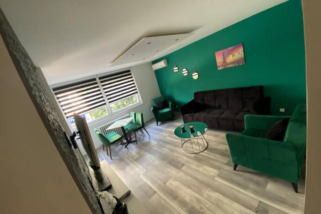 Apartman Omar Stan Na Dan Besplatan Parking Sarajevo Saraievo Exterior foto